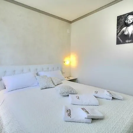 Bella Casa Cagni Verginello Feriehus *